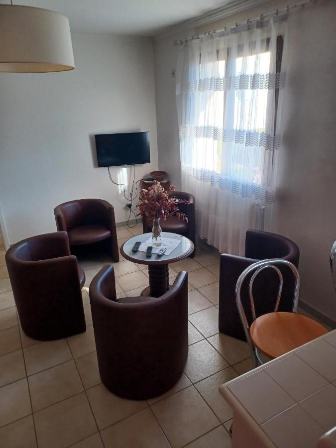 Dynamique Et Splendide Apartment Bourgoin-Jallieu Exterior photo