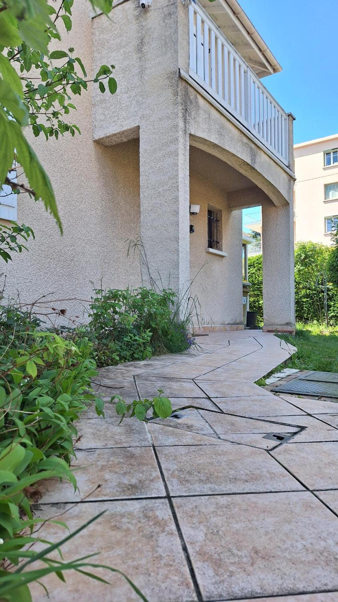 Dynamique Et Splendide Apartment Bourgoin-Jallieu Exterior photo